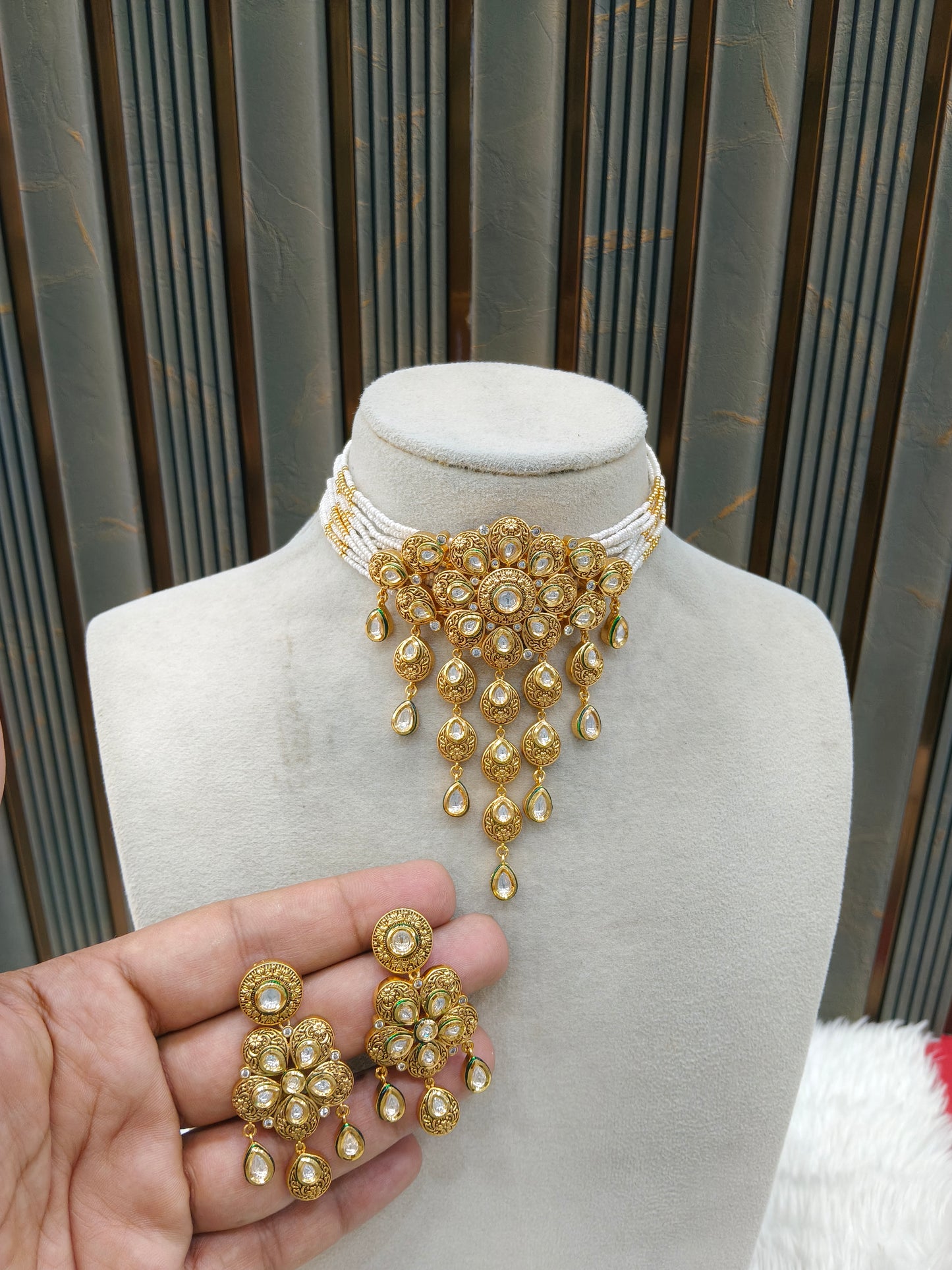 Gold Polki Real Look Kundan choker set/ Gold choker Lake set
