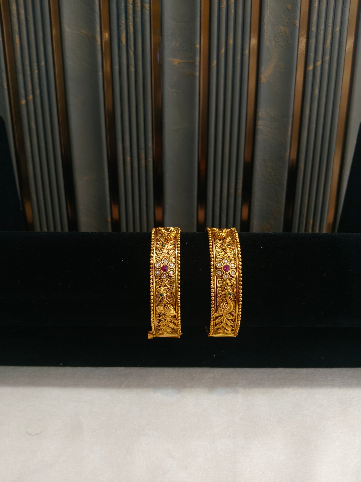 Indian bangles Traditional bollywood jewelry Ruby Green Roha Gold bangles