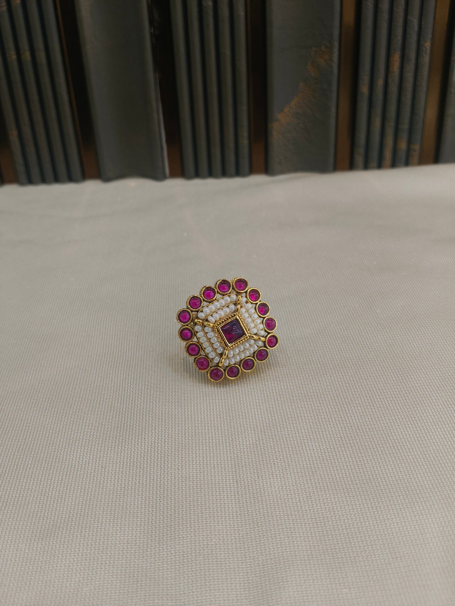 Kundan Adjustable Una Finger Rings