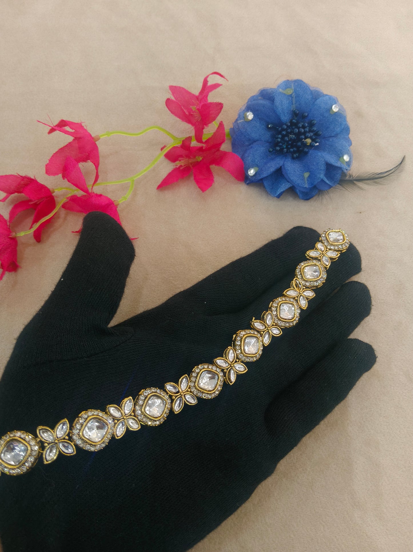 Gold White Headpiece Matha Patti sheesh fool Head Jewellery