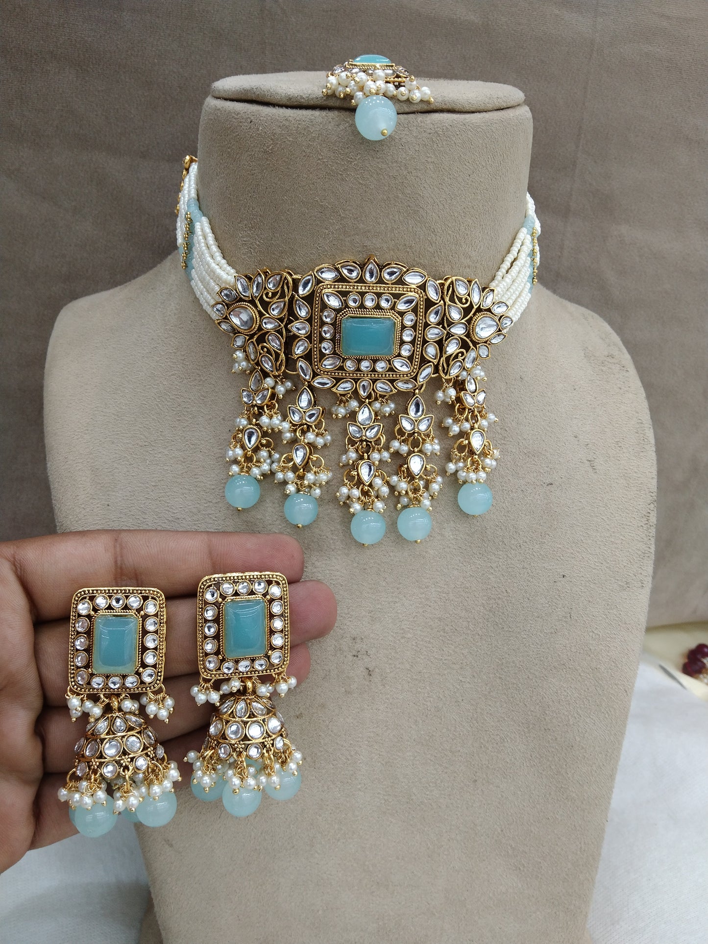 Indian Jewellery gold Surf Kundan choker meadow set
