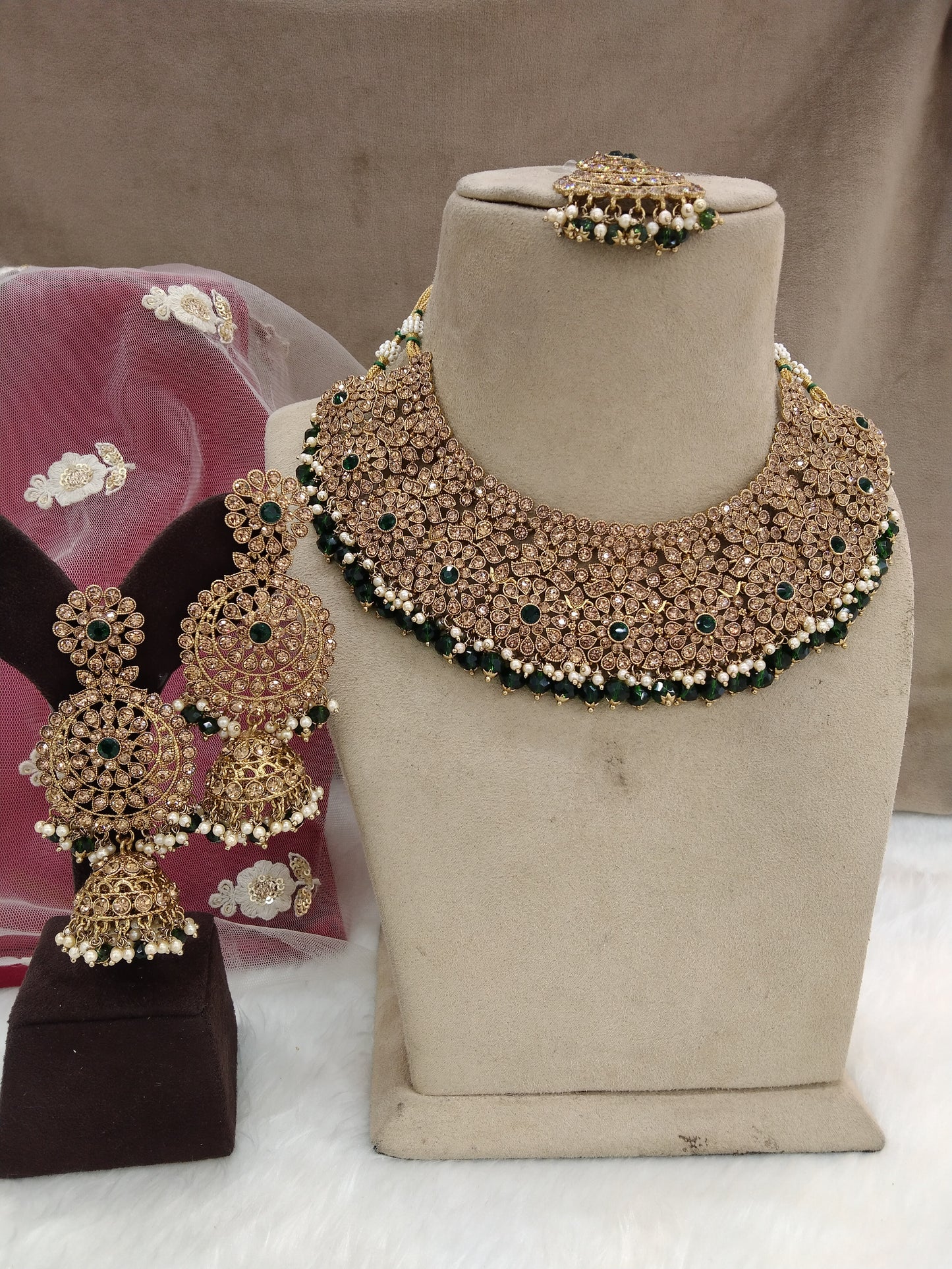 Indian Jewellery/ Semi bridal dark green bride jewellery necklace Set/necklace darwin ventura Set