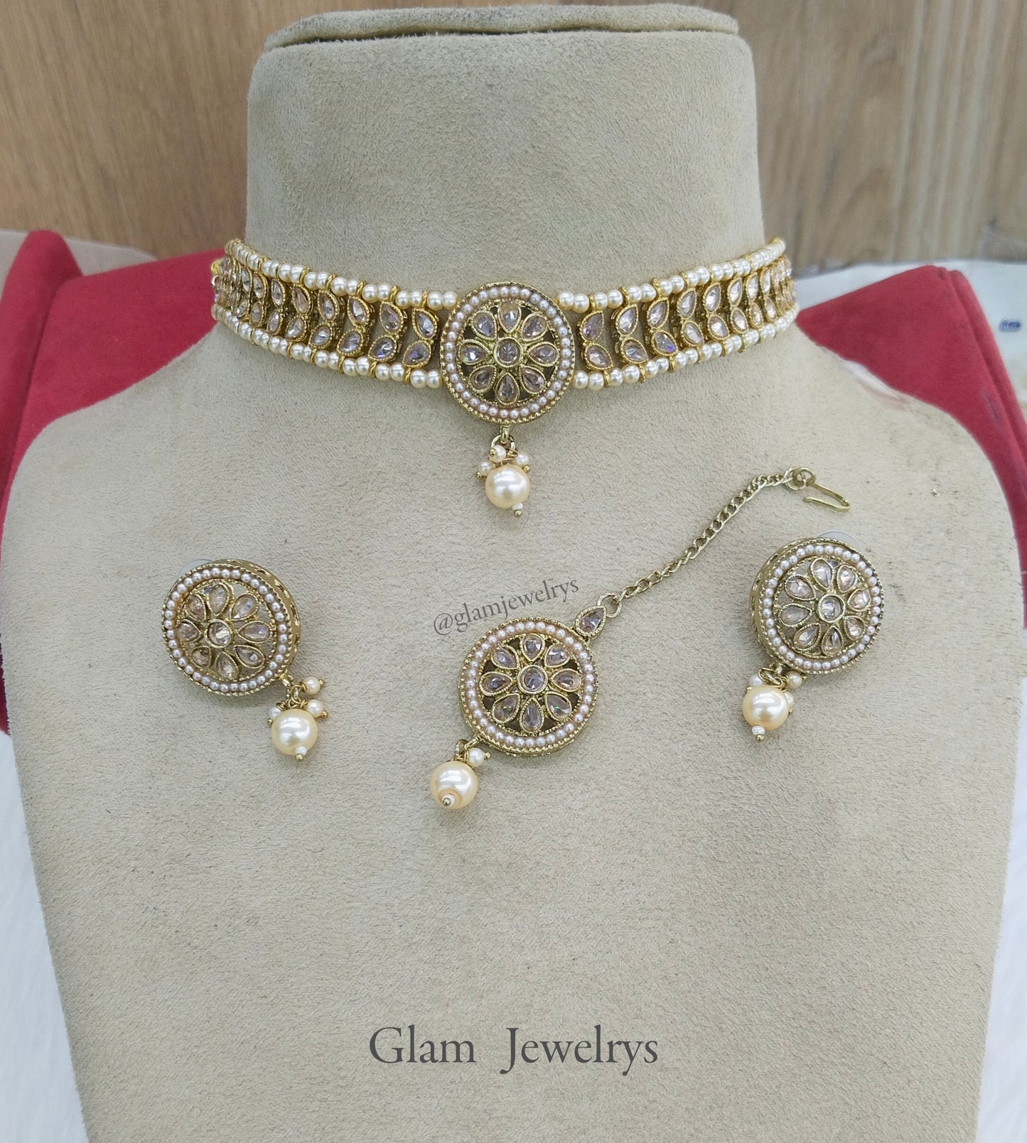 Indian jewellery choker Set/Antique gold choker studs earrings set/Gold indian rita choker set