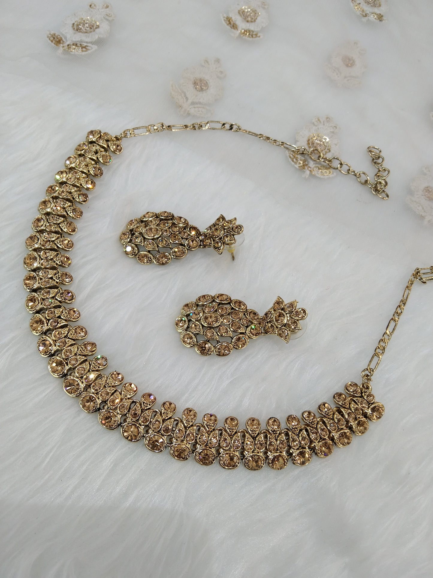 Indian jewellery necklace set/dark gold necklace set bridal sherry jewellery
