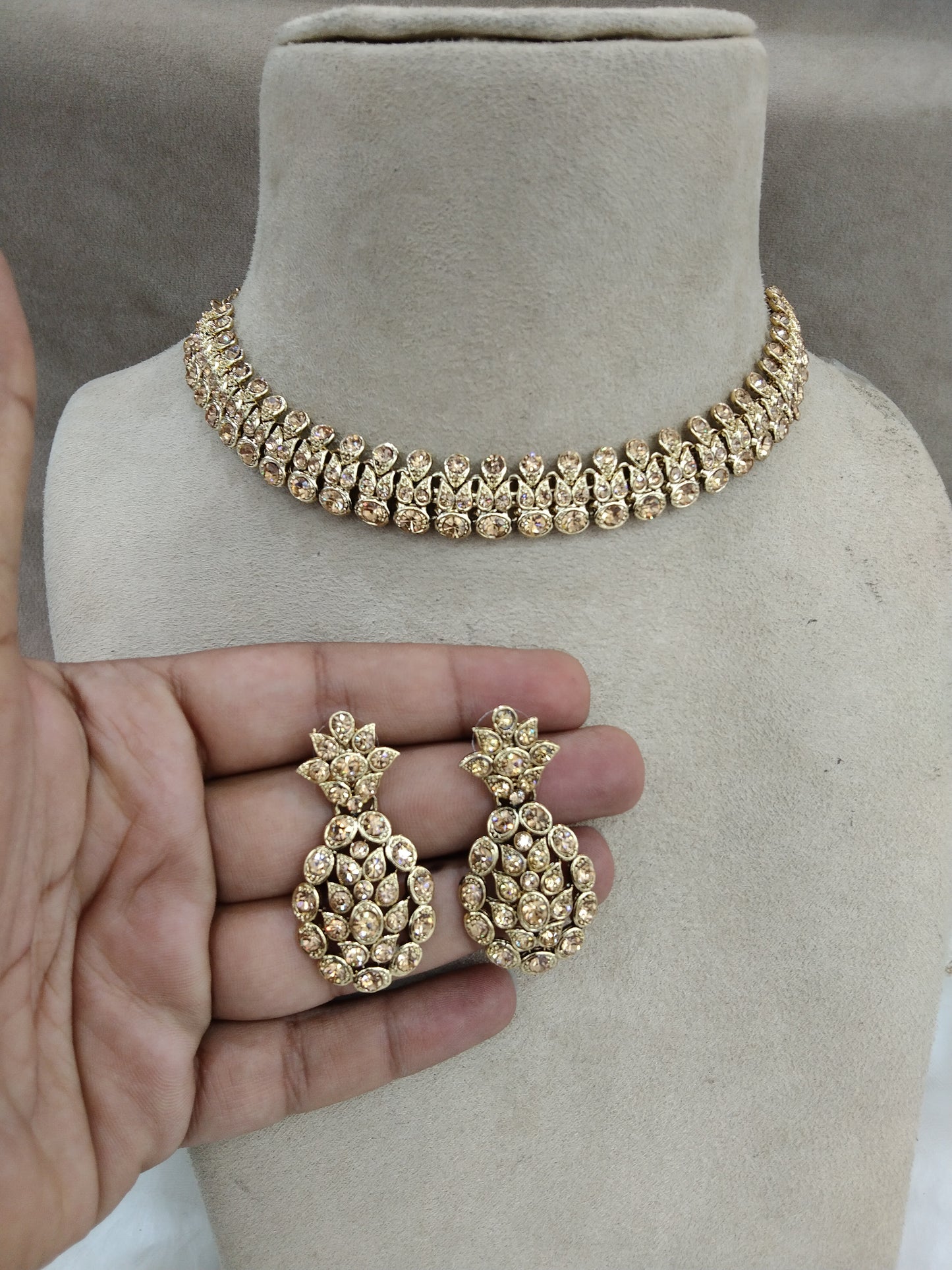 Indian jewellery necklace set/dark gold necklace set bridal sherry jewellery