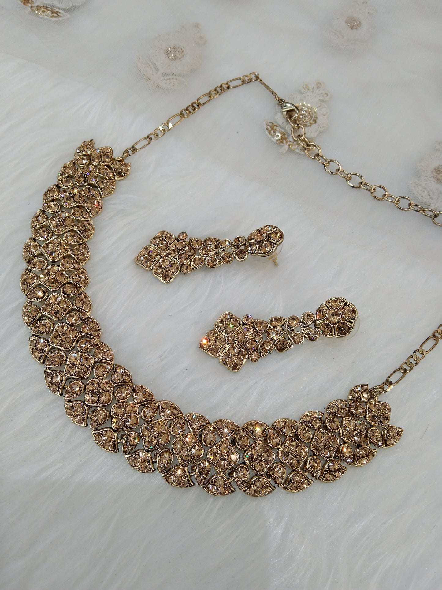 Indian jewellery necklace set/dark gold necklace set bridal sherry jewellery