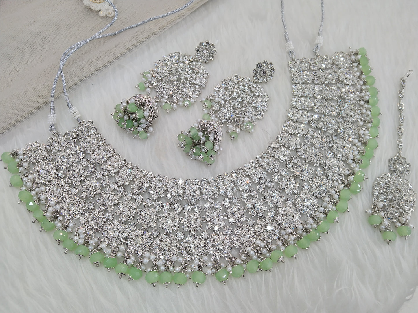 Indian Jewellery/Semi bridal silver pastel green bollywood bride jewellery ventura necklace set