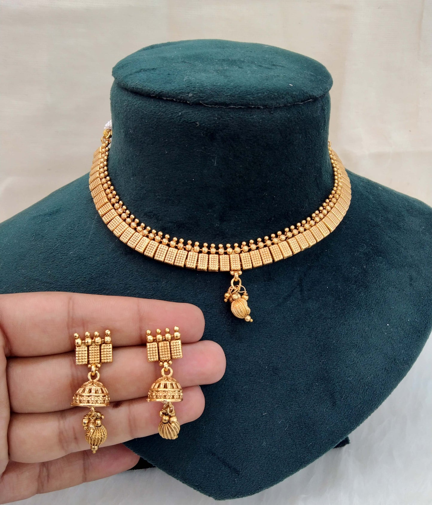 Indian Polki Jewellery Gold Necklace Set/ Bollywood Style Gold Finish South Indian pooja Jewellery