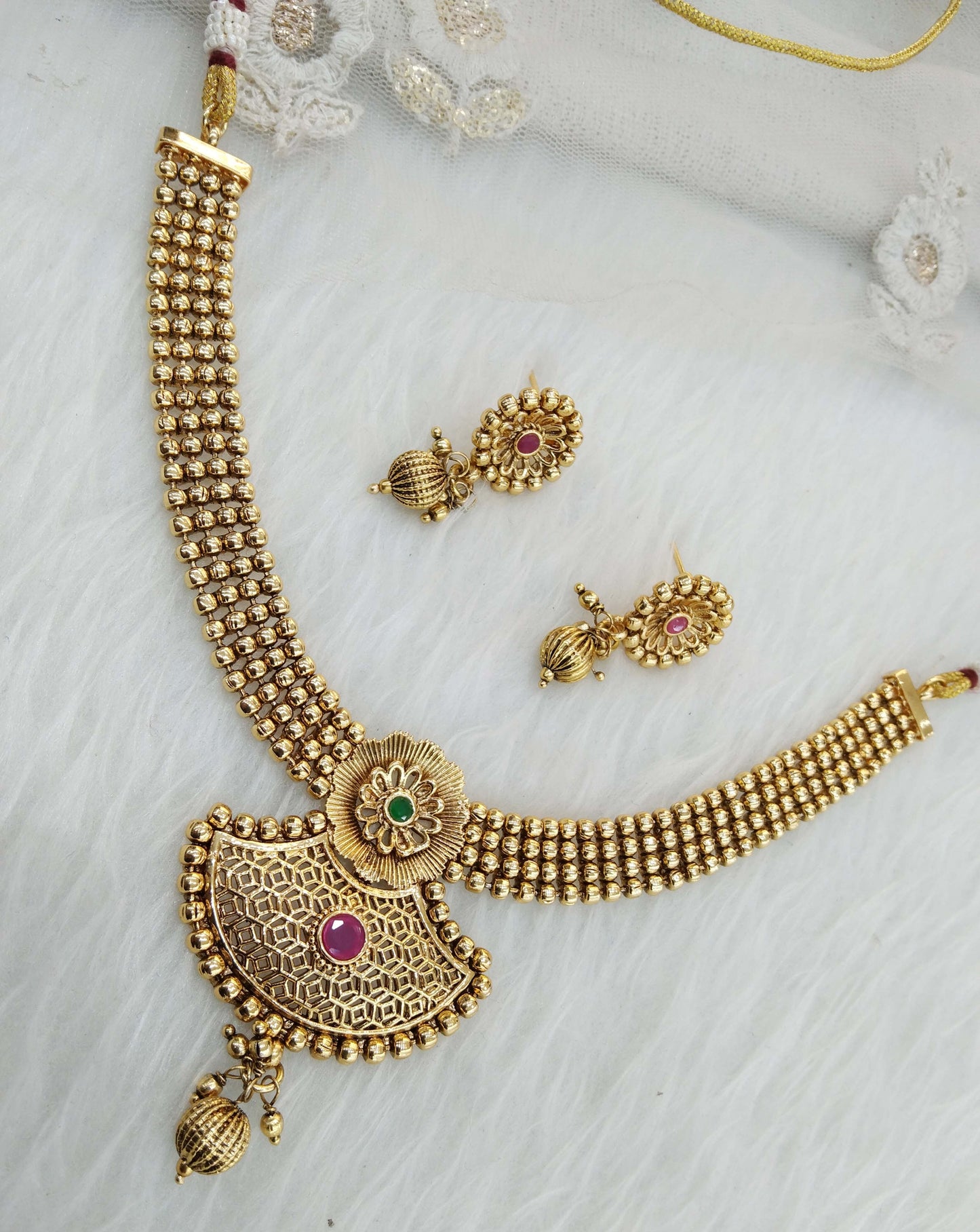 Indian Polki Jewellery Gold Necklace Set/ Bollywood Style Gold Finish South Indian pinki Jewellery