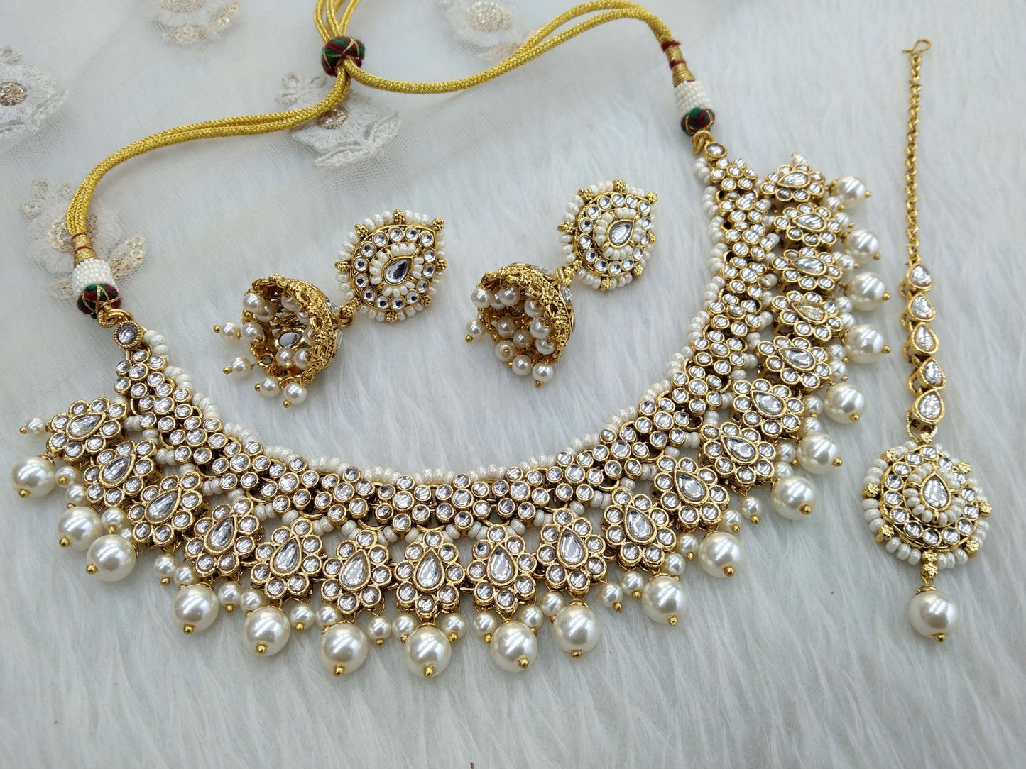 Ivory Gold Kundan necklace Set/ Gold white kundan Indian jewellery kundan tinki sets