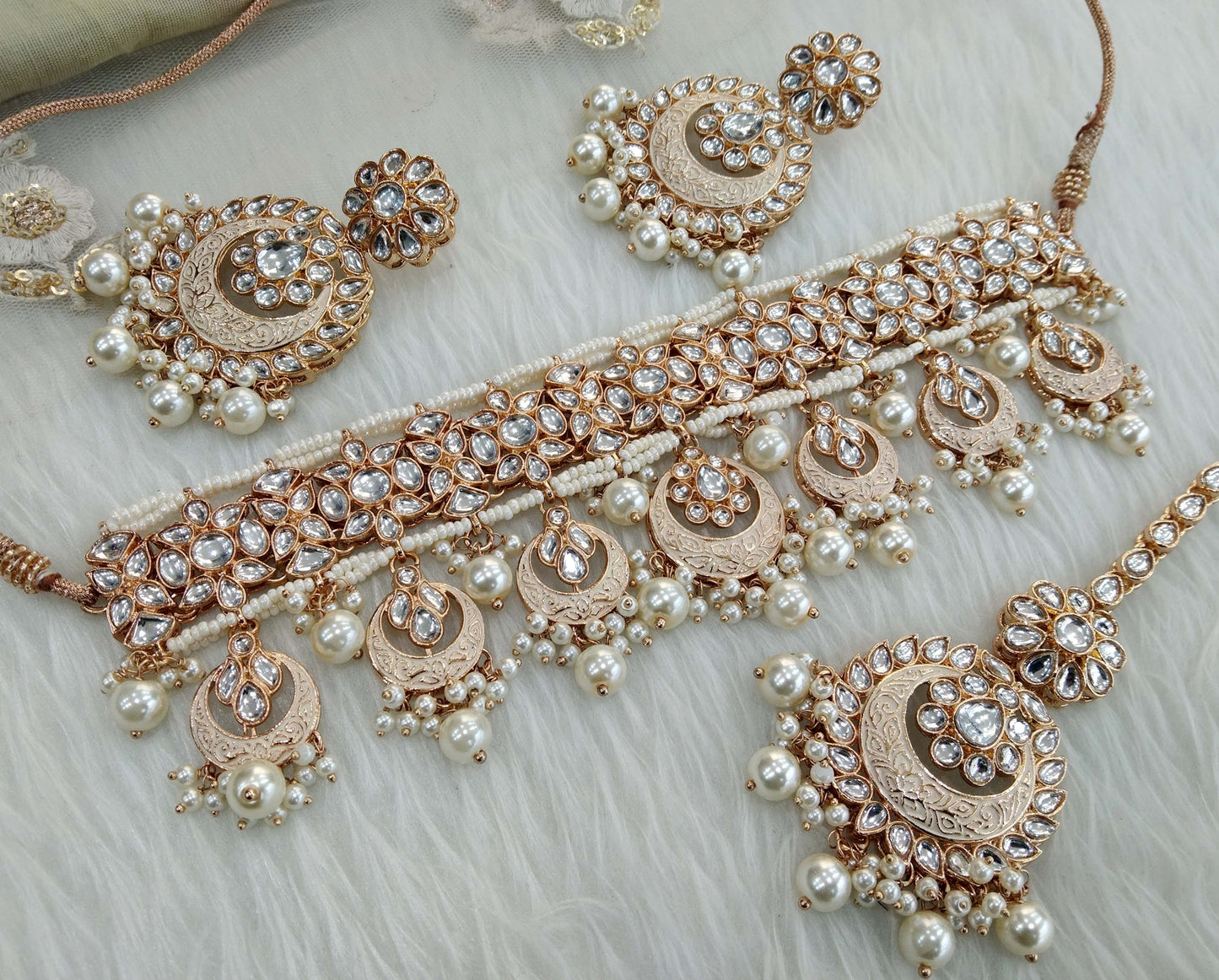 Kundan choker Jewellery Set/ Gold white kundan Indian jewellery kundan choker kites sets