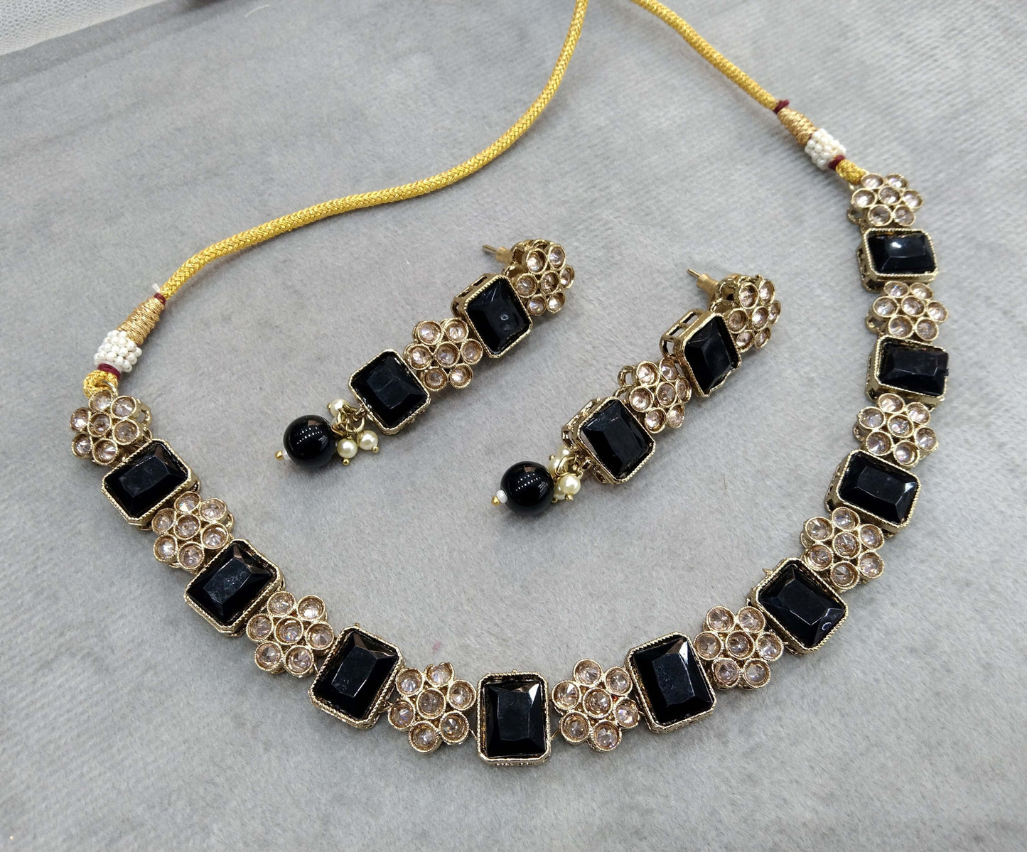 Indian jewellery necklace Set/ dark gold black necklace Jewellery set /sam Jewellery