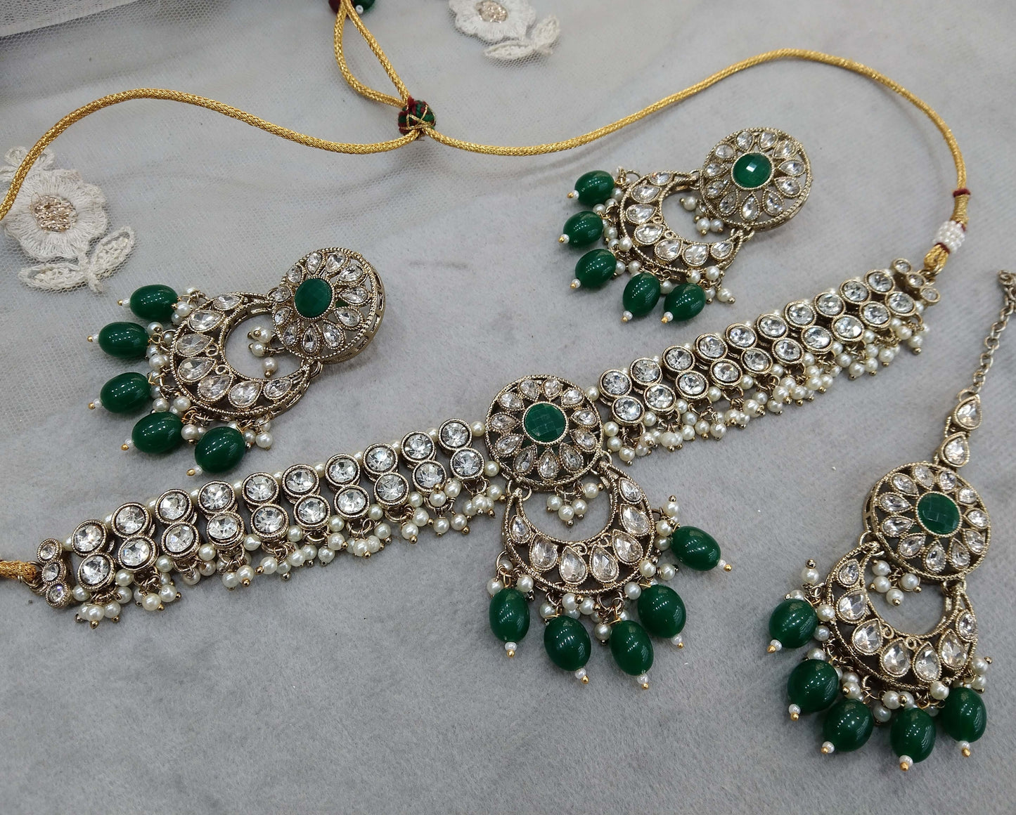 Choker Set / Antique gold green choker Jewellery set/Indian kirty choker set