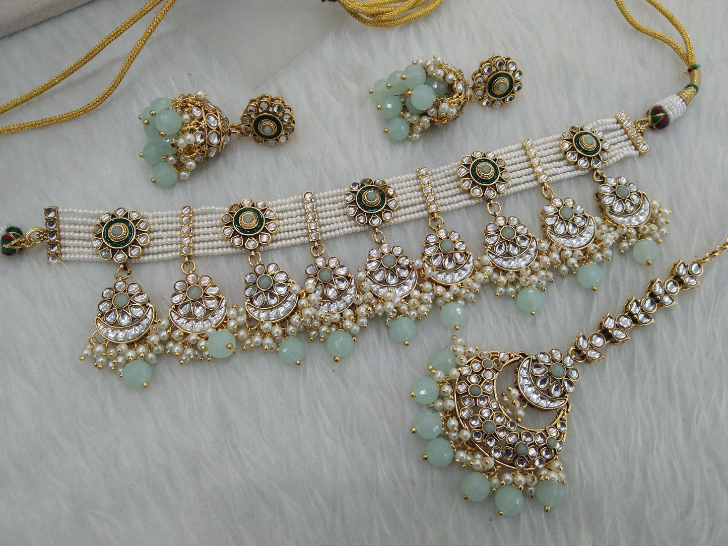 Indian jewellery Gold pastel green kundan choker set/ kundan choker kundan hiska set
