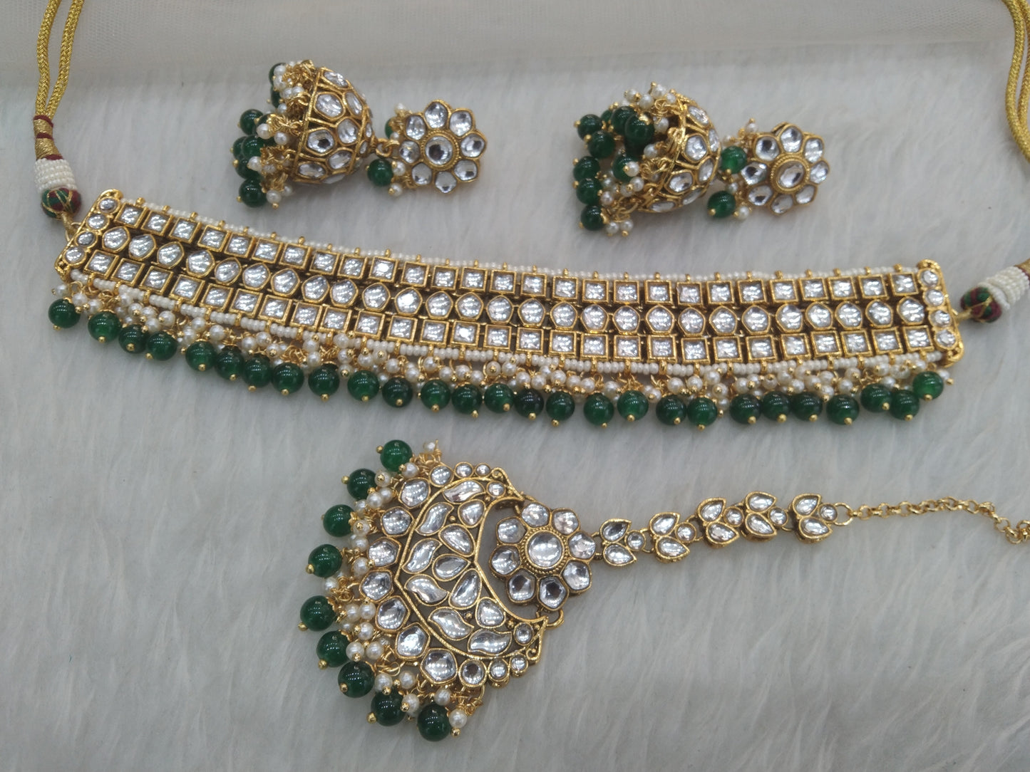 Kundan Jewellery Choker Set / Gold green kundan Indian jewelry kundan choker diko sets
