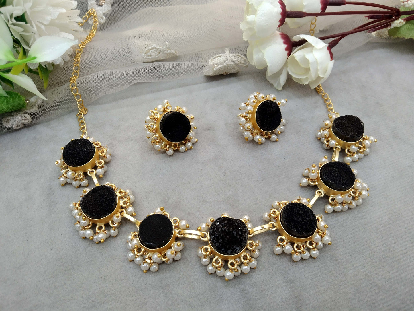 Gold Black western style uncut stone Necklace Set /Indian Necklace Set/ Indian sumu Jewellery
