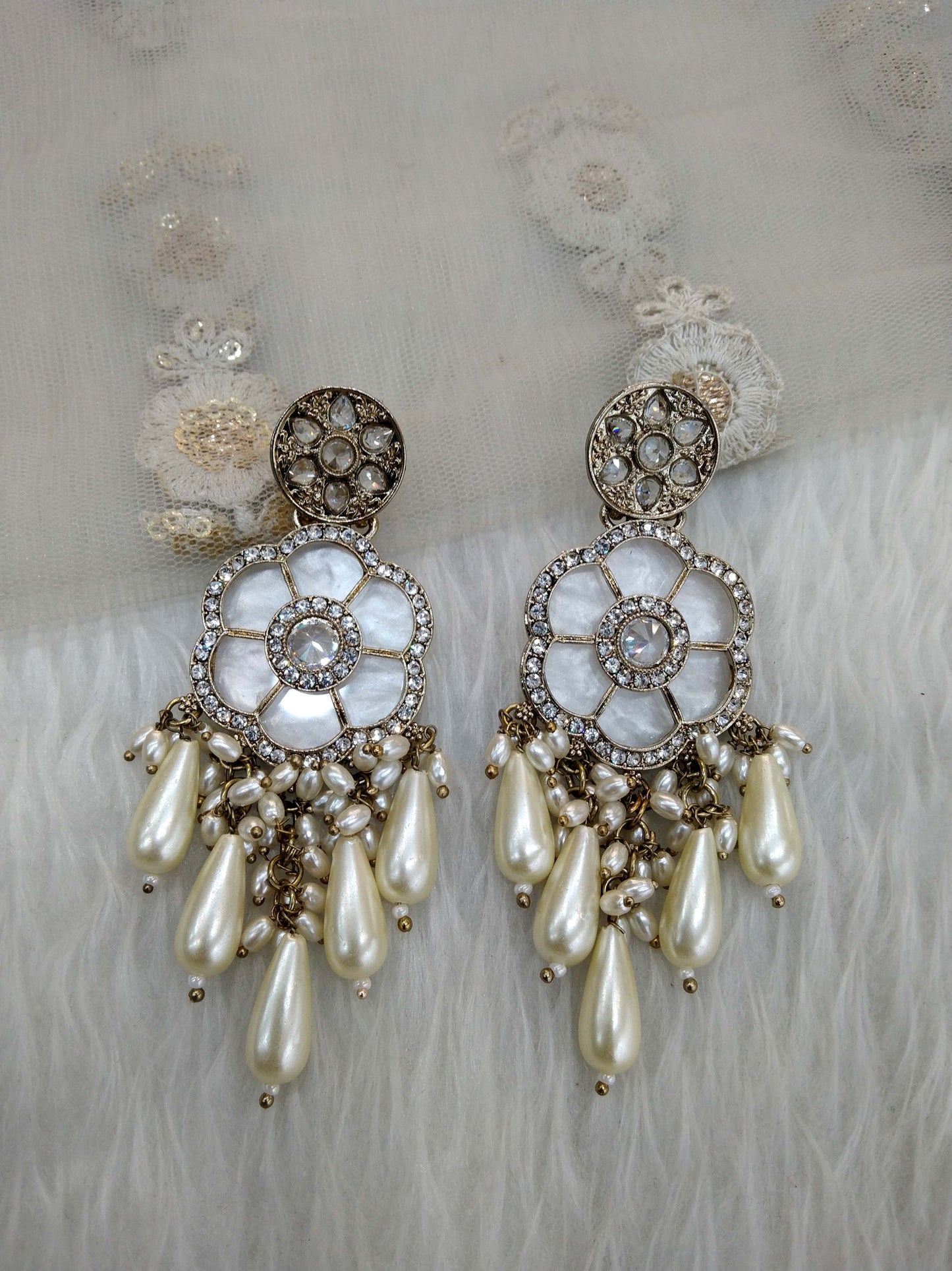 Off white Indian Earrings Jewellery/ Earrings/ bollywood Earrings sital Set