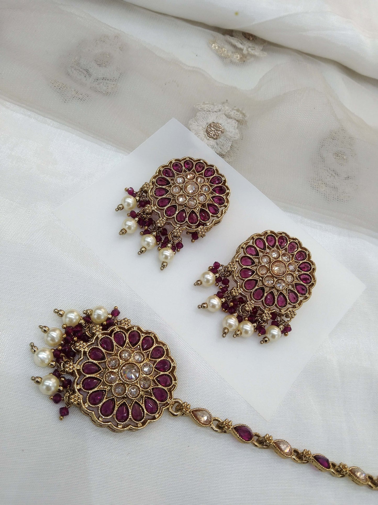 Ruby Stud Earrings Tikka Set Indian Jewellery/Indian Stud Earrings/Antique gold stud earrings/Indian Tops Earrings Jewellery