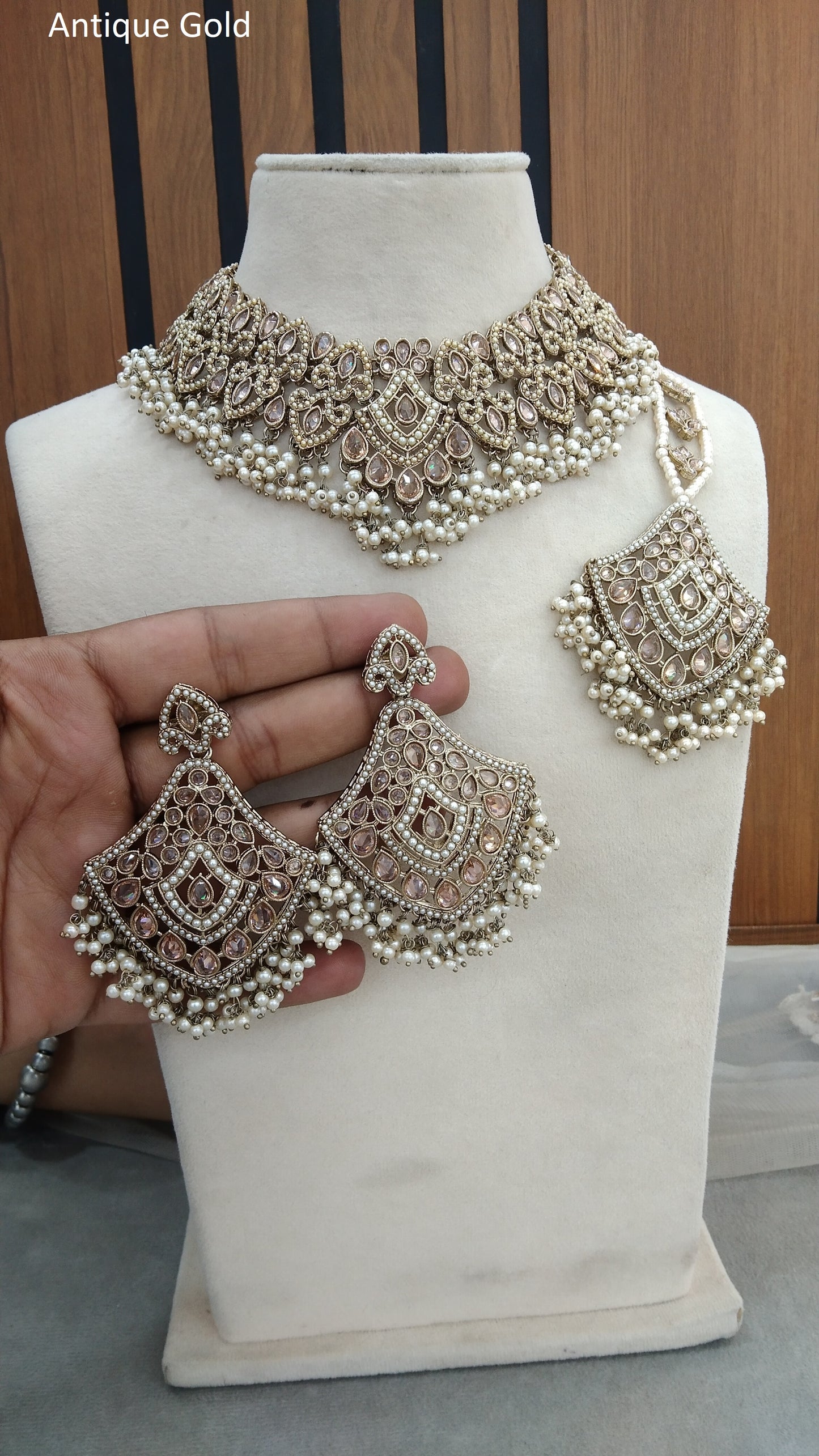 Indian Jewellery Antique Gold necklace Tikka Sital Set