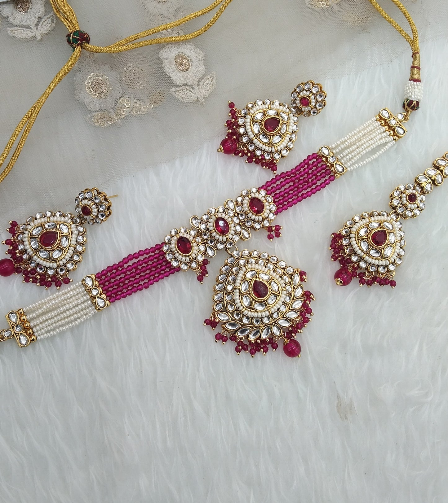 Majenta Indian Jewellery Kundan choker Farhad Set