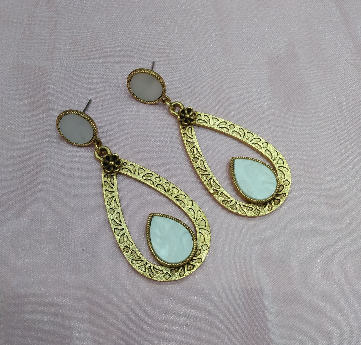 Brass Bollywood Prabha Earrings