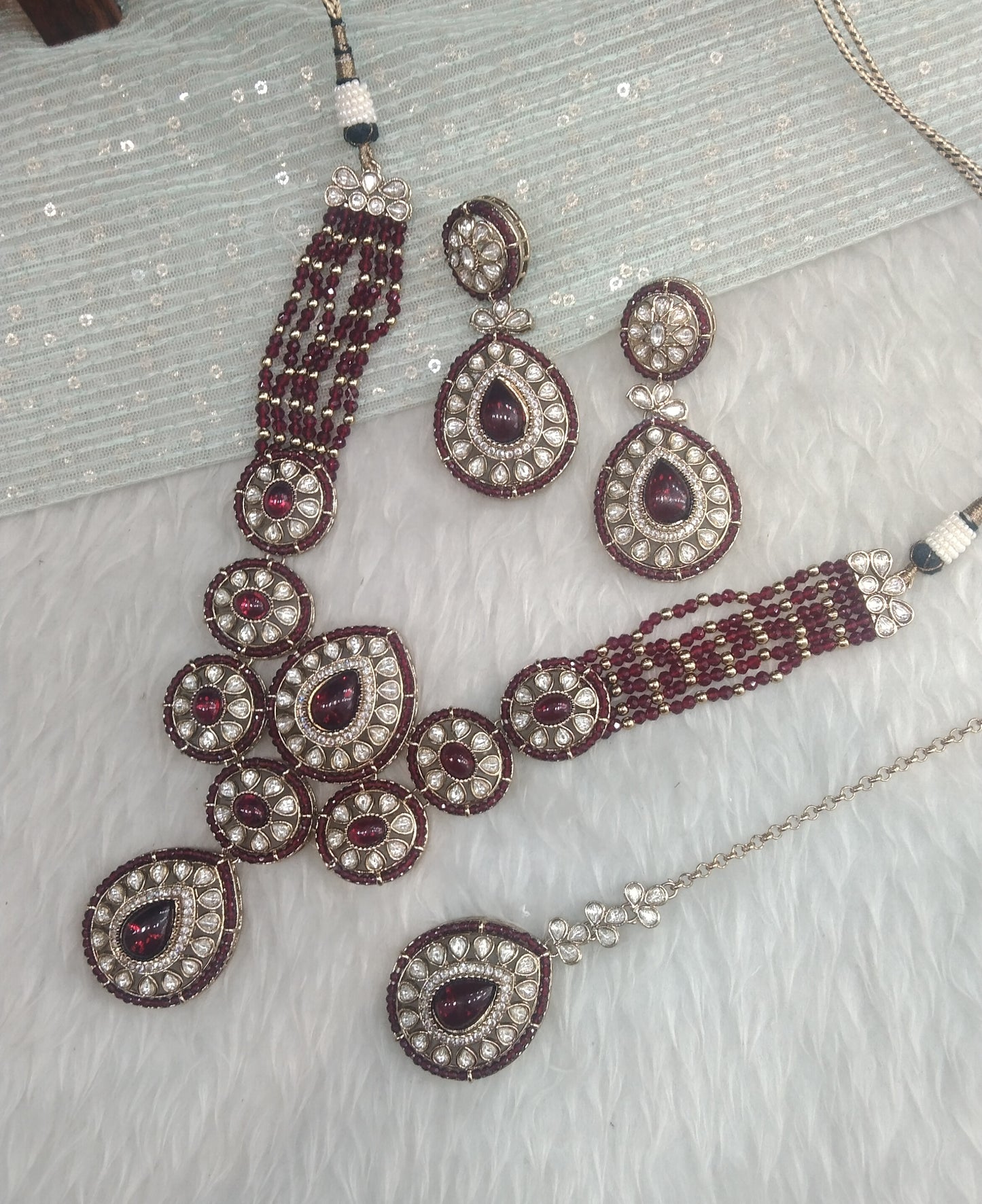 Maroon Gold Moissanite Kundan Necklace Indian Jewellery Gippy Set