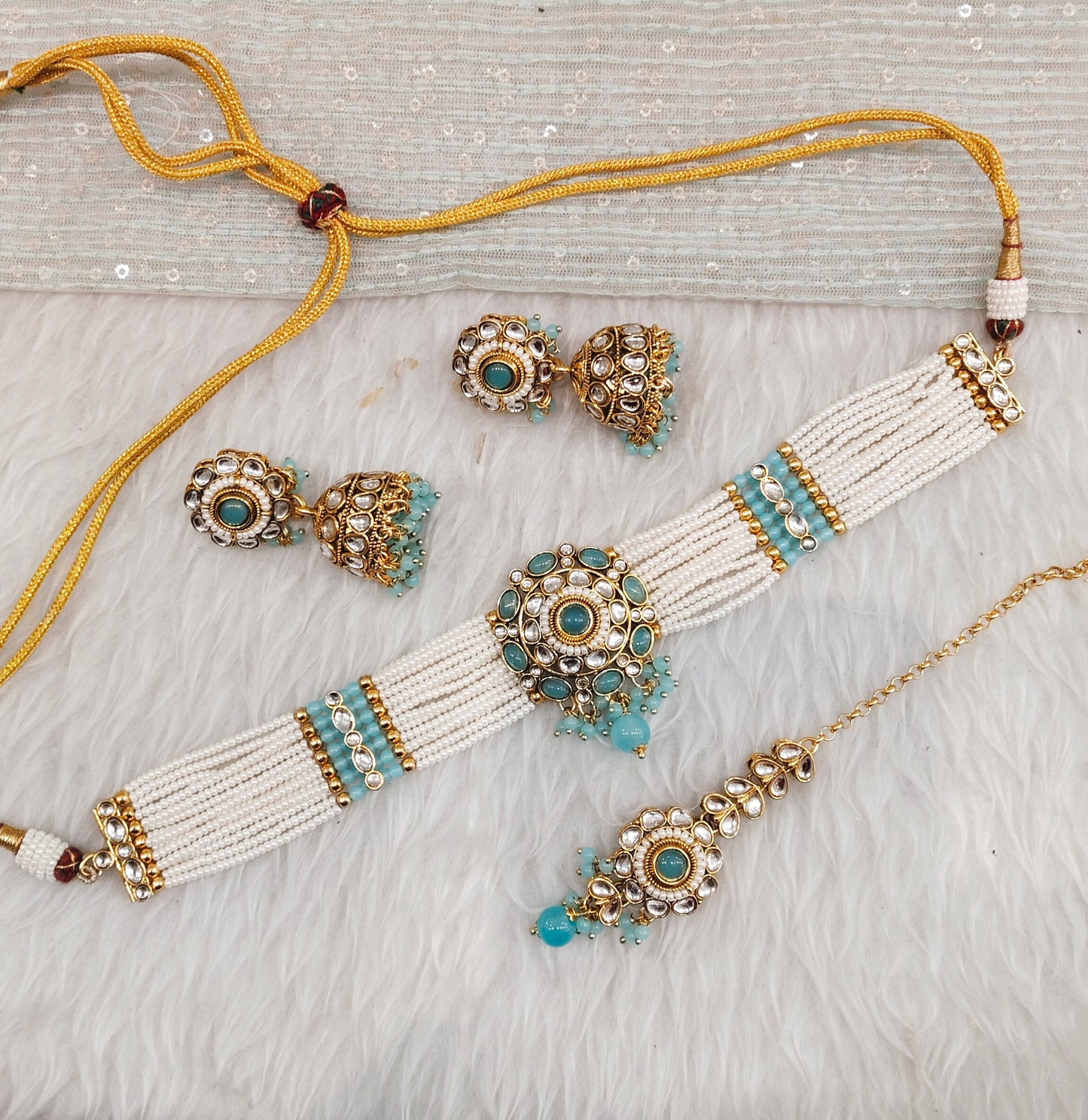 Sky Blue Kundan Choker Jewellery Fanish Set