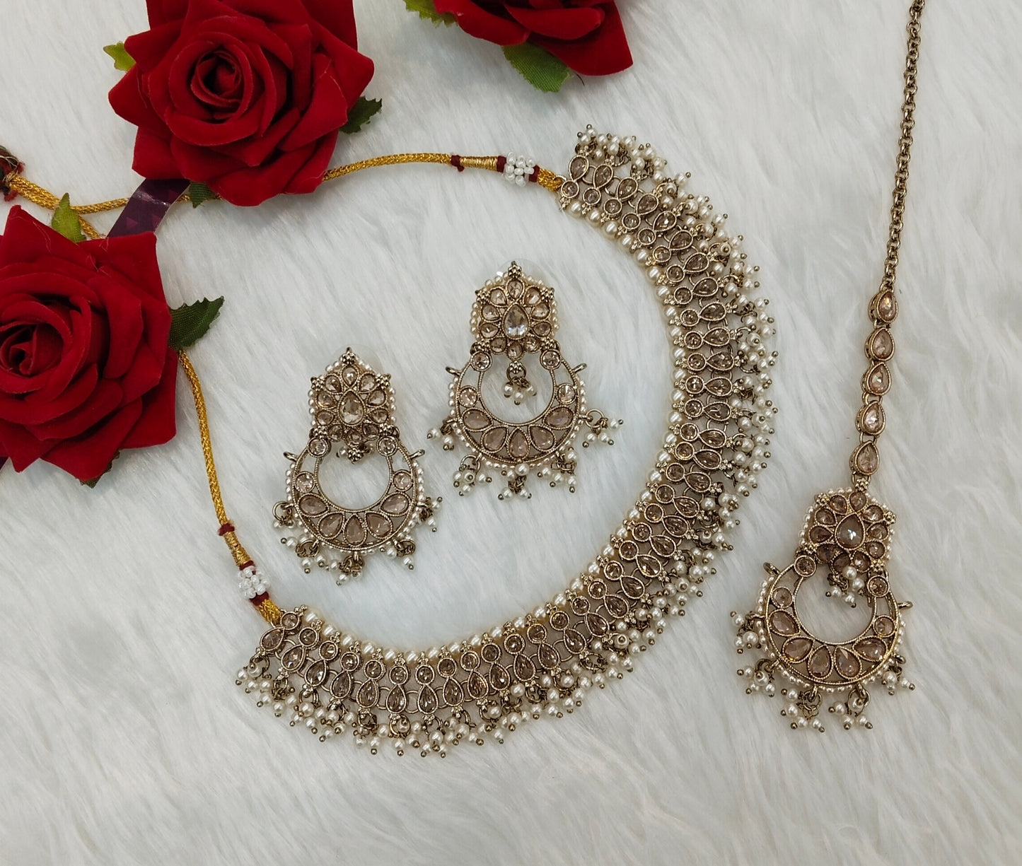 White Antique Gold Necklace Indian Jewellery Naman Set