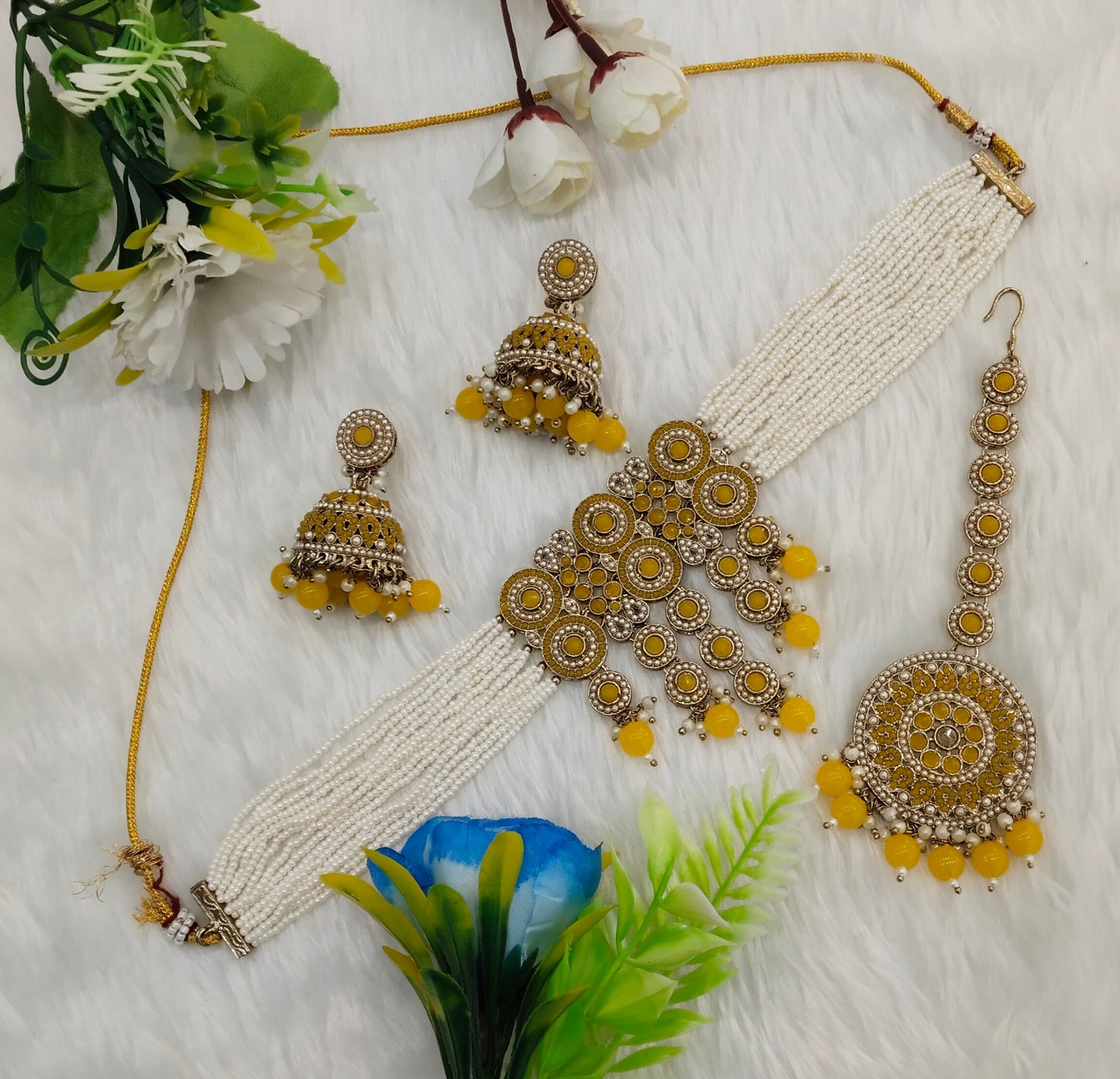 Yellow Antique Gold Choker Indian Jewellery Babli Set