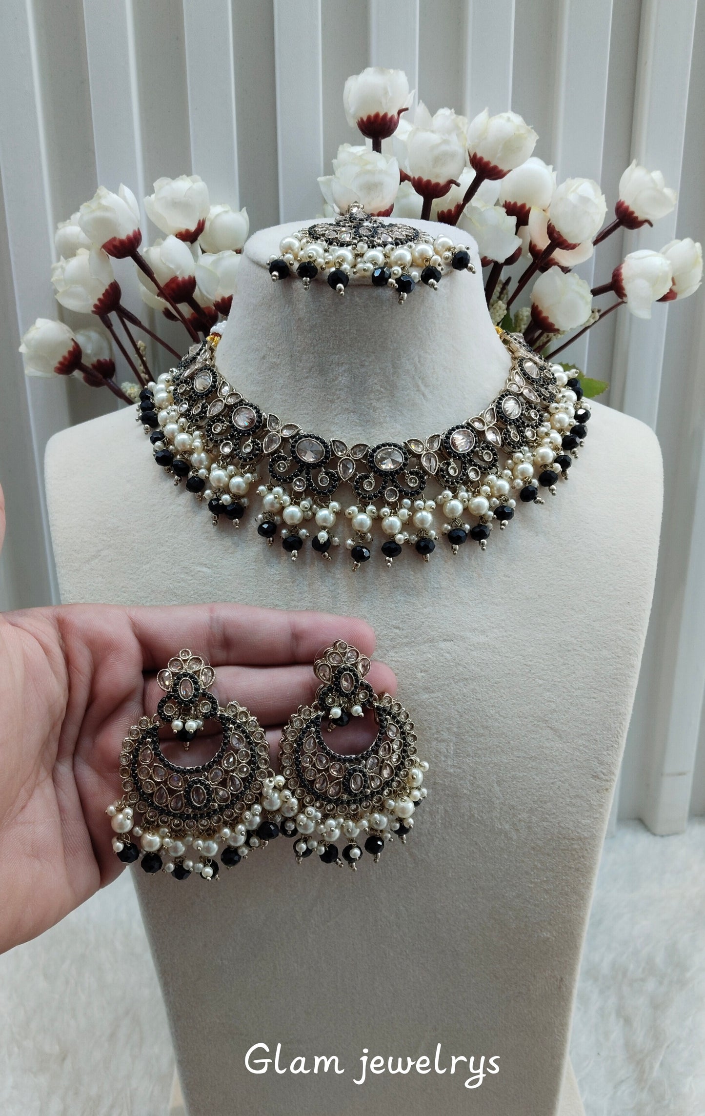 Black Antique Gold Necklace Indian Jewellery Mangu Set