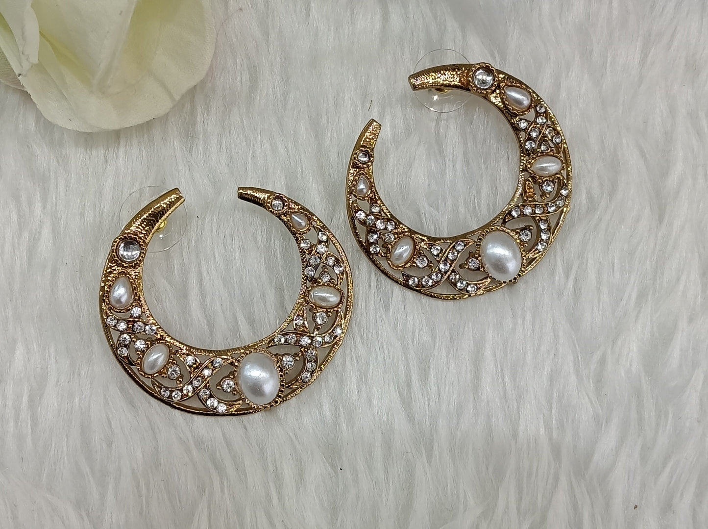 White Kundan Chandbali Indian Bollywood Sukh Earrings