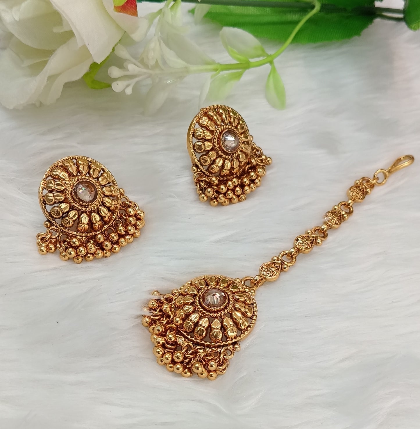 Gold Polki Punjabi Style Earrings and Tikka