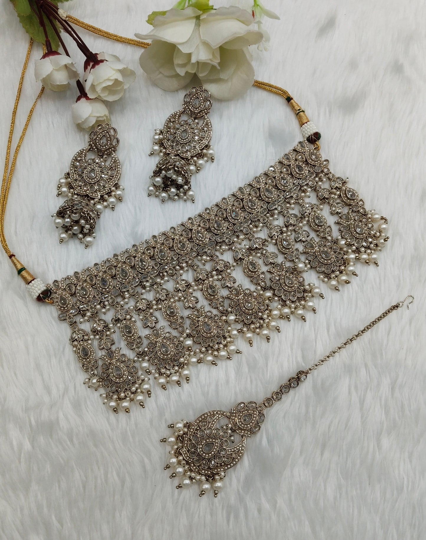 Antique Gold Choker Indian Jewellery Morha Set