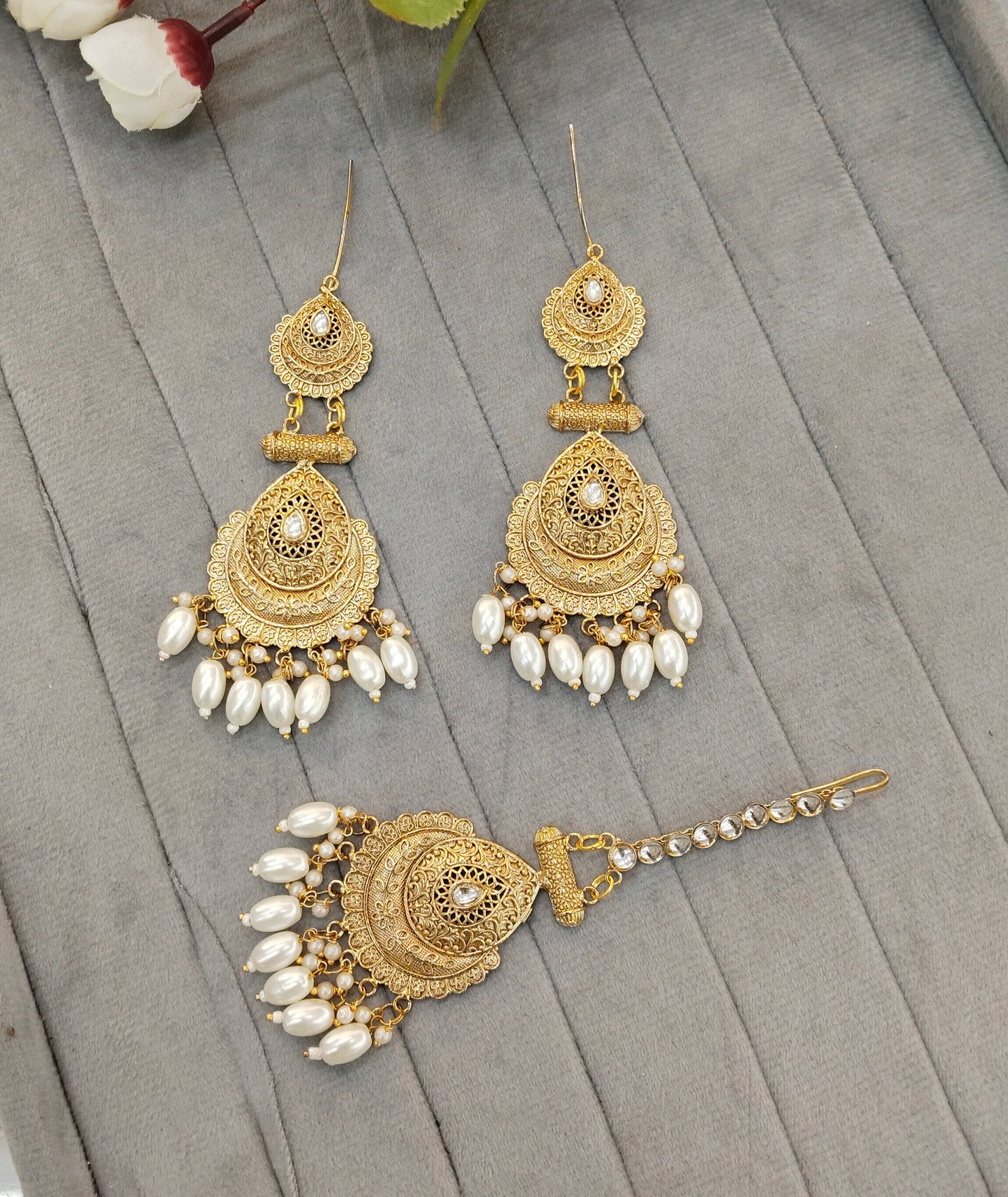 White Gold Polki Punjabi Style Indian Earrings and Tikka
