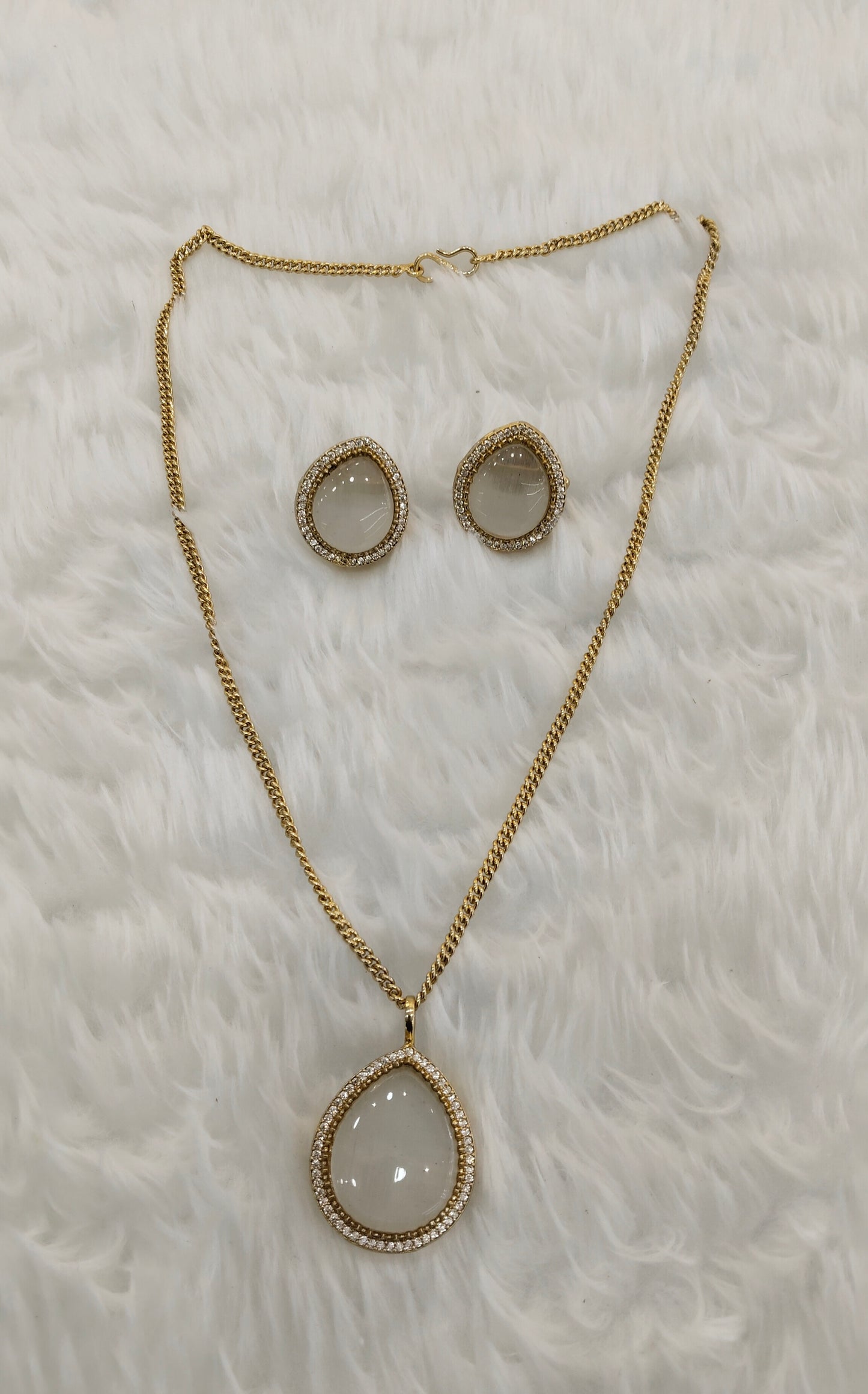 White Gold Moissanite Kundan Necklace Indian Jewellery Avenger Chain Set