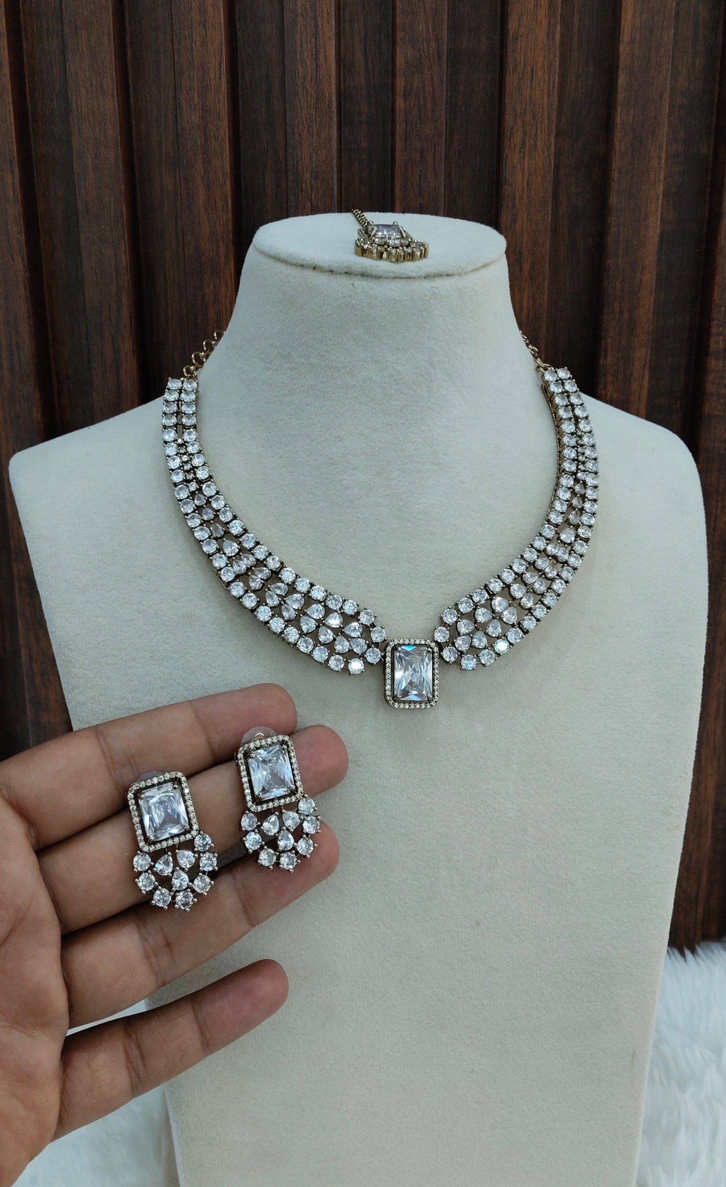 White Antique Gold CZ Necklace Indian Jewellery Tvs Set