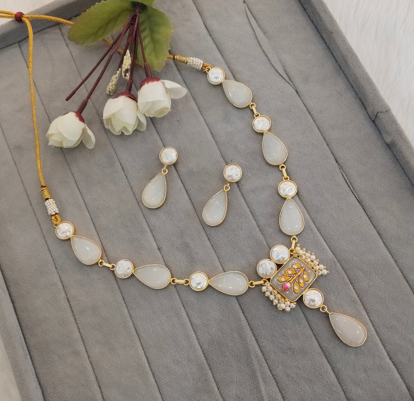 White Mother Of Pearl Stone Necklace Indian Jewellery Mahindra Set