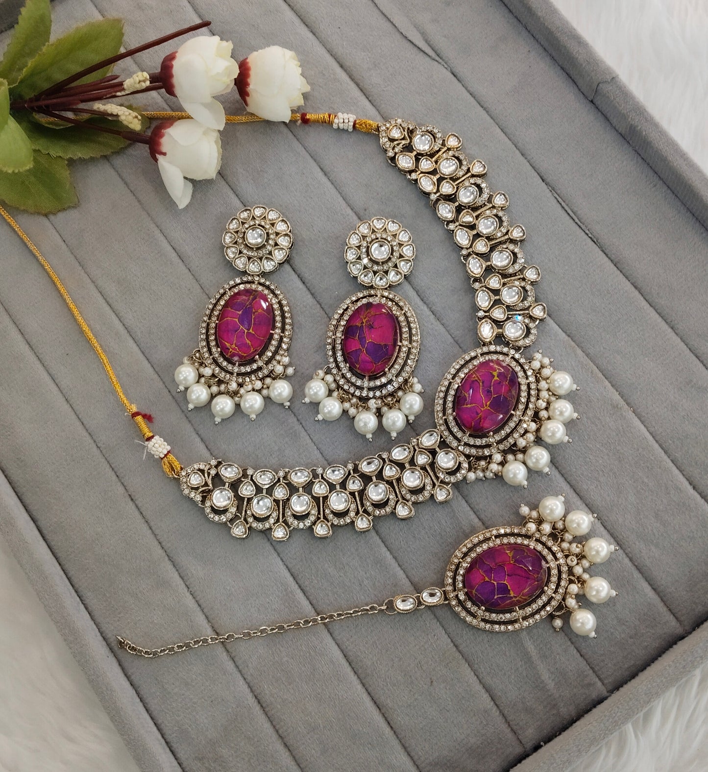 Majenta Antique Gold Kundan Necklace Indian Jewellery Wanted Set