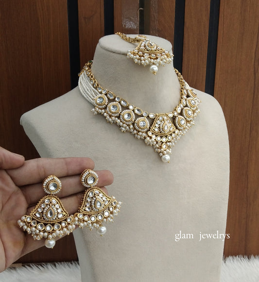 Gold White Kundan necklace Set/ kundan Indian jewellery Pinki sets