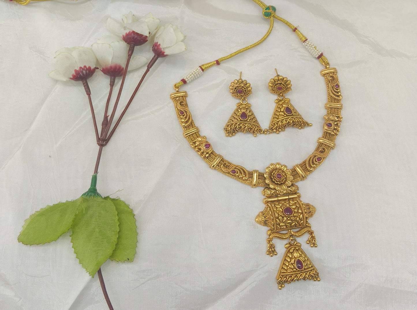 Gold Polki Necklace set/ Gold Necklace Amiri sets