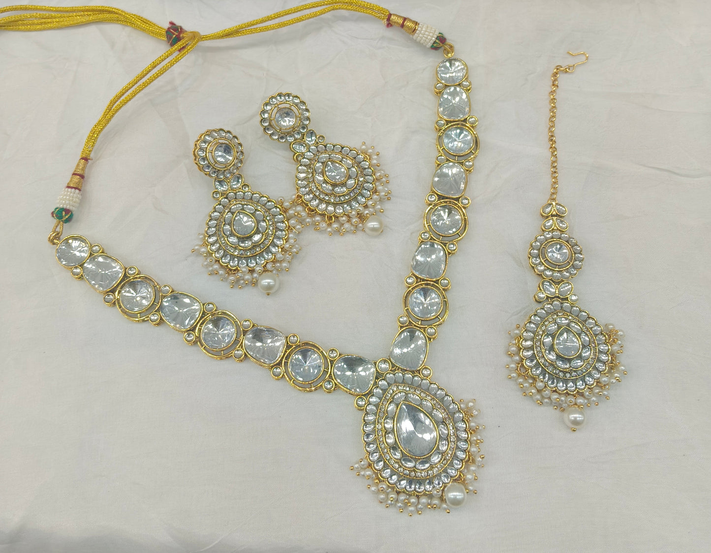 White Kundan necklace Set/ kundan Indian jewellery kundan Gauri sets
