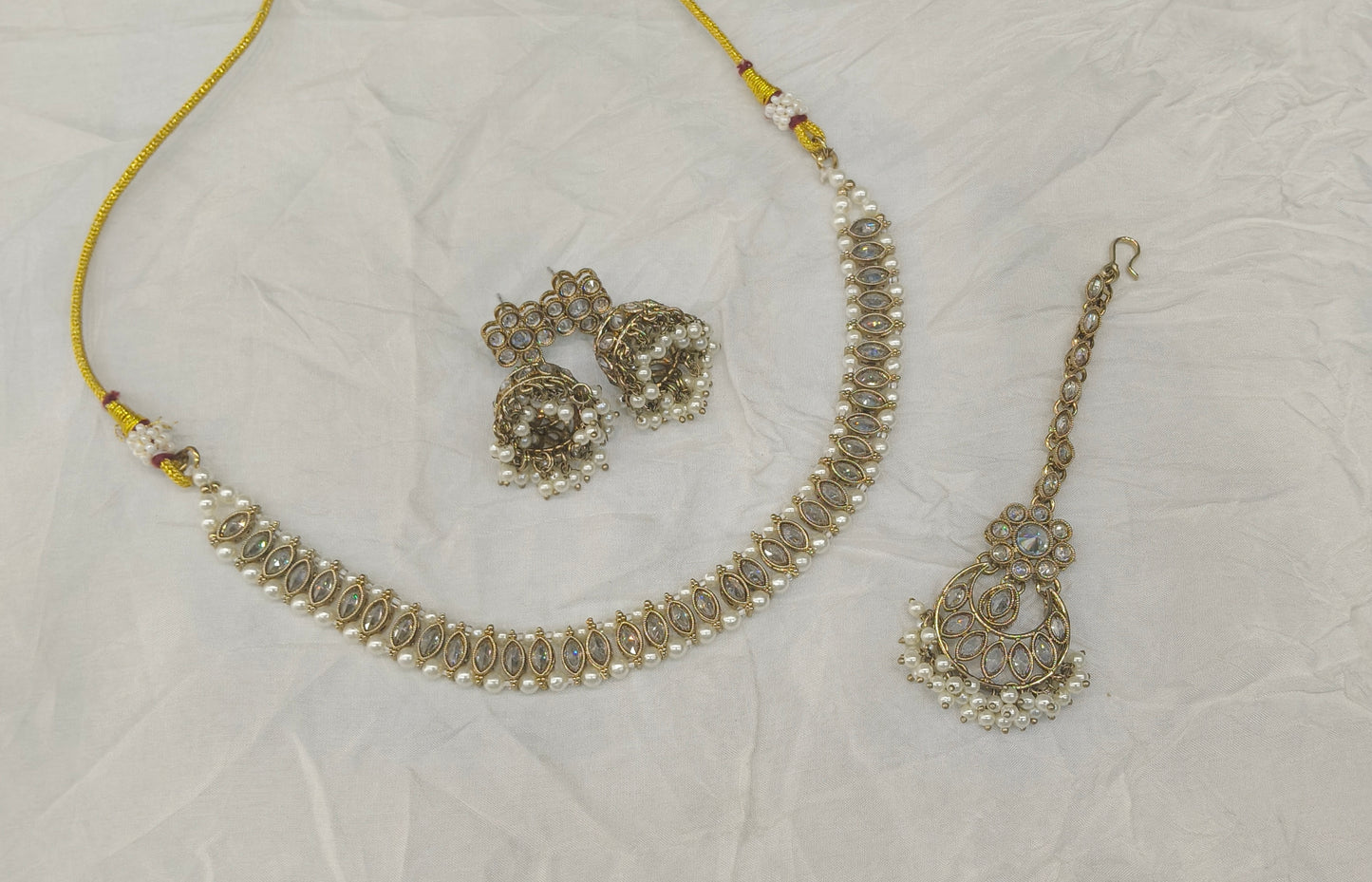 Antique Gold White Necklace Set/ Antique gold Indian Bridal Jagjeet Jewellery