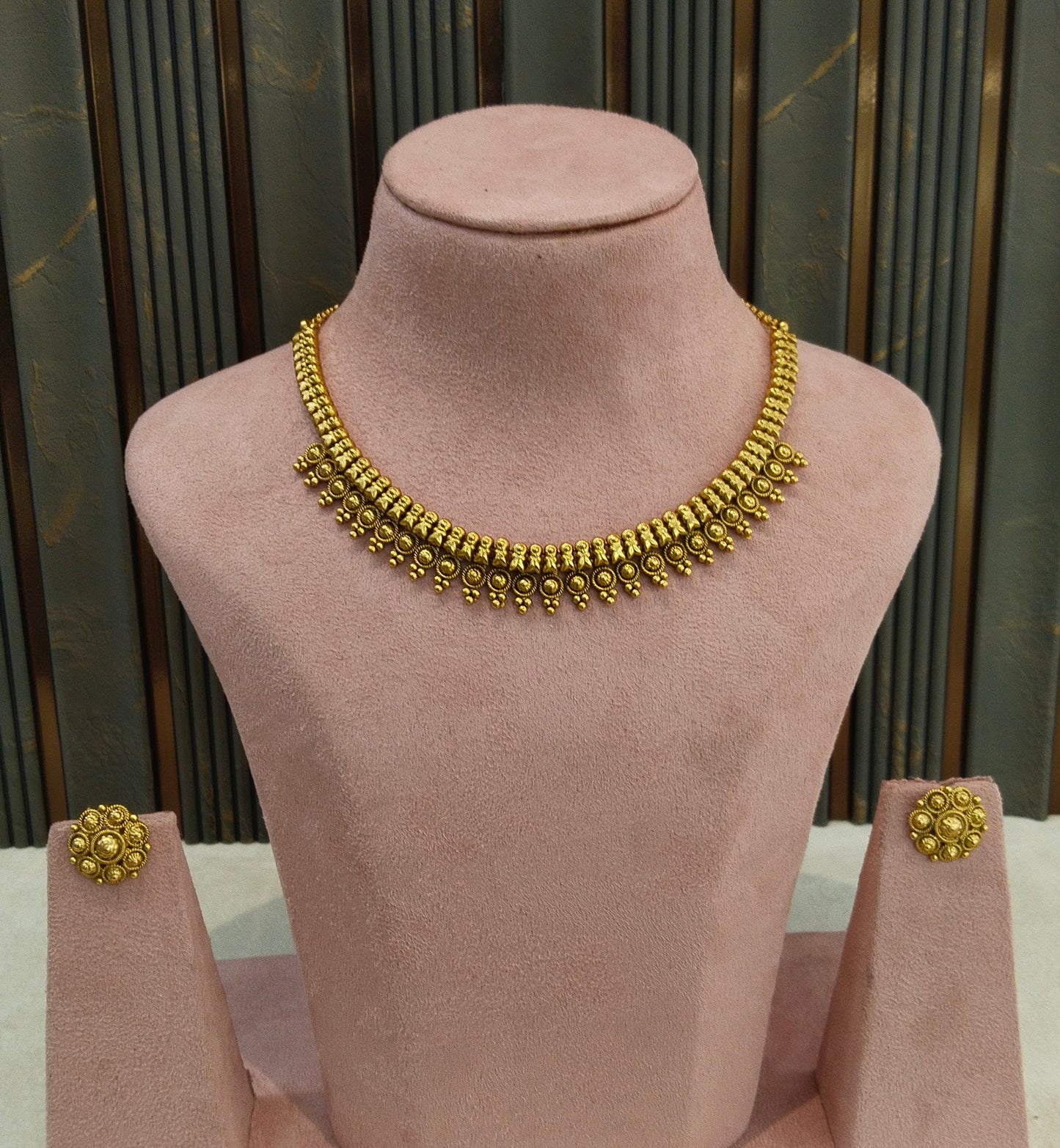 Gold polki Necklace set/ Gold Necklace Romy set