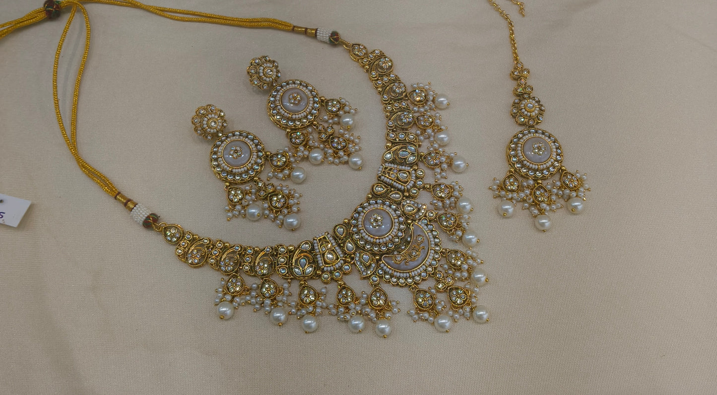 White Kundan necklace Set/ kundan Indian jewellery kundan Ravina sets