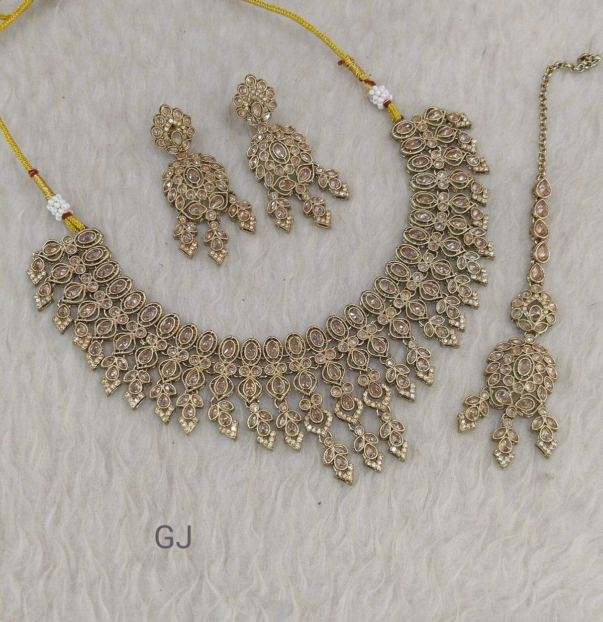 Antique Gold Necklace Set/ Antique gold Indian Baani Jewellery