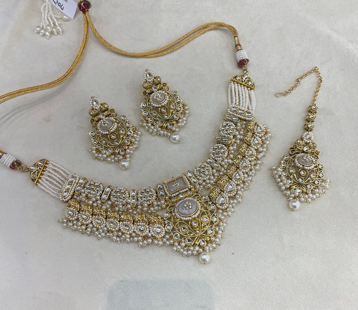 Gold White Kundan necklace Set/ kundan Indian jewellery kundan Ruhani sets