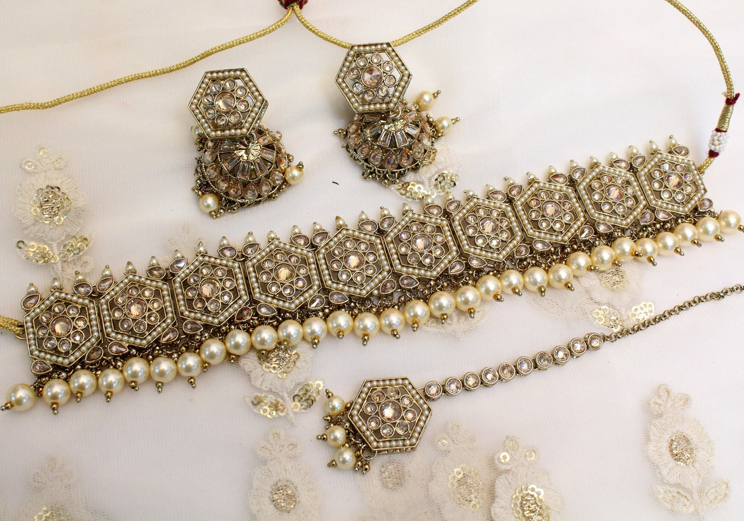 Choker Set Necklace Set/ dark gold , grey cat Jewellery