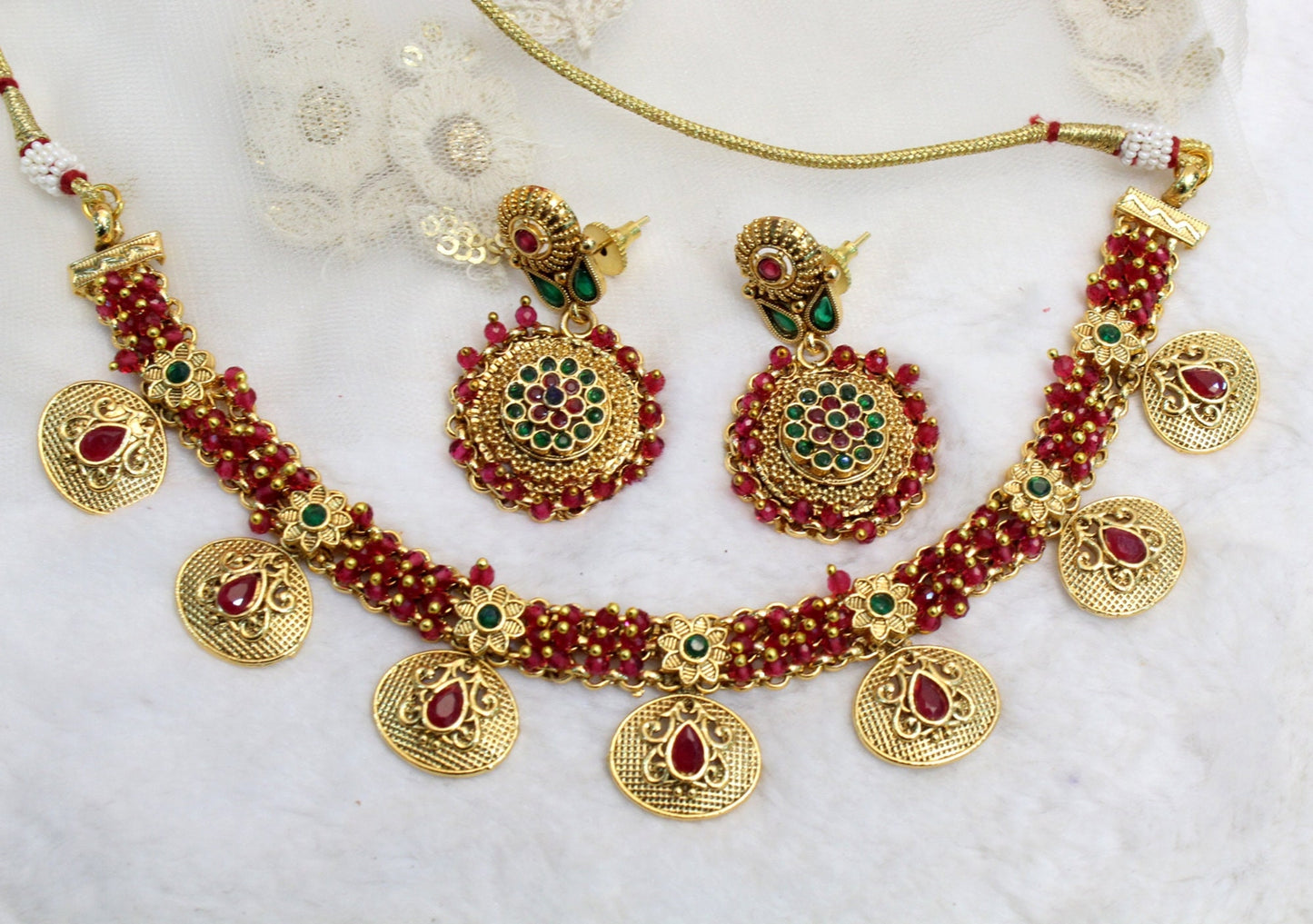 Indian Gold Jewellery necklace set/Gold finish necklace Set Bollywood Style Gold Finish South Indian bridal Jewellery