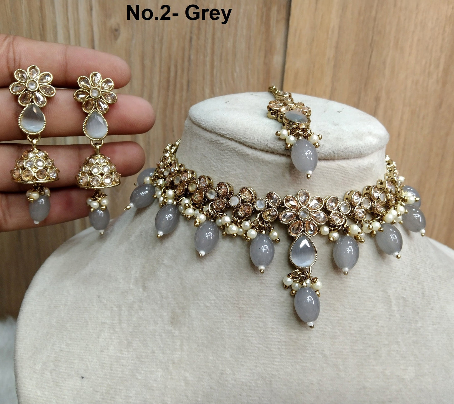 Indian  Jewellery Antique gold, yellow, pink, ruby , multicolor choker Tikka Set/Gold Bollywood Tauranga Set/Indian ethnic choker set