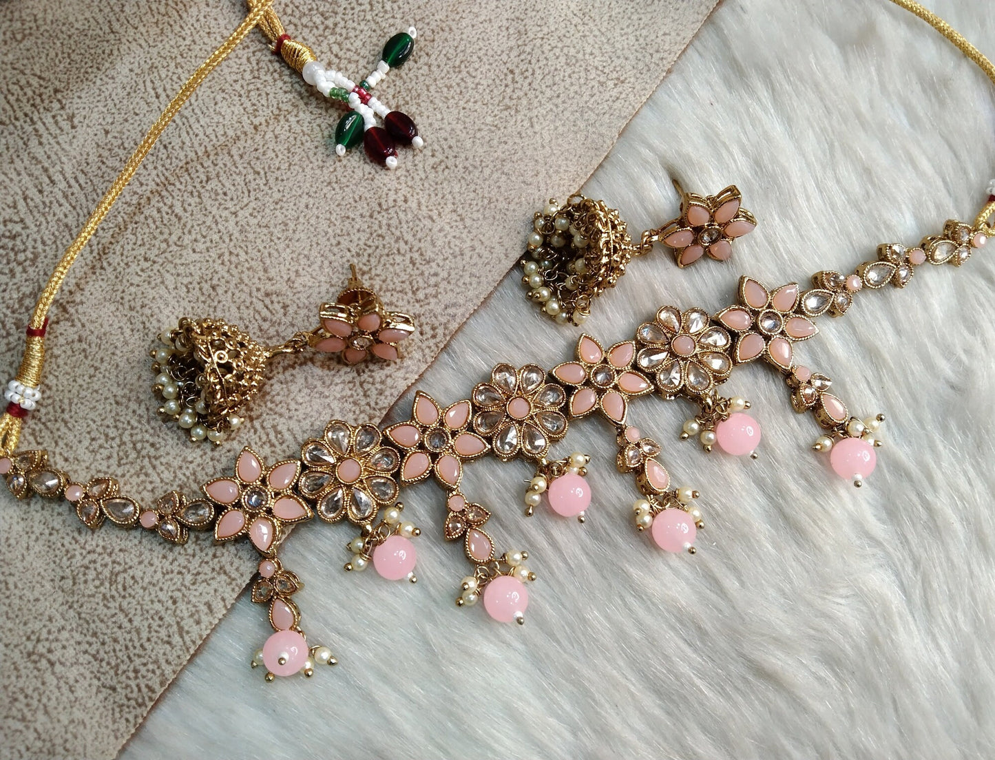 Indian  Jewellery Antique gold pink, dark gold, mint, green choker Tikka Set/Gold Bollywood niagara Set/Indian ethnic choker set